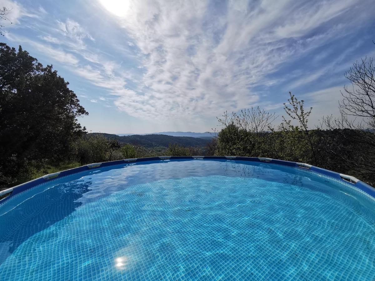 Gite Du Tilleul - 2 Etoiles - Domaine De L'Olivier Faugeres  Exteriör bild